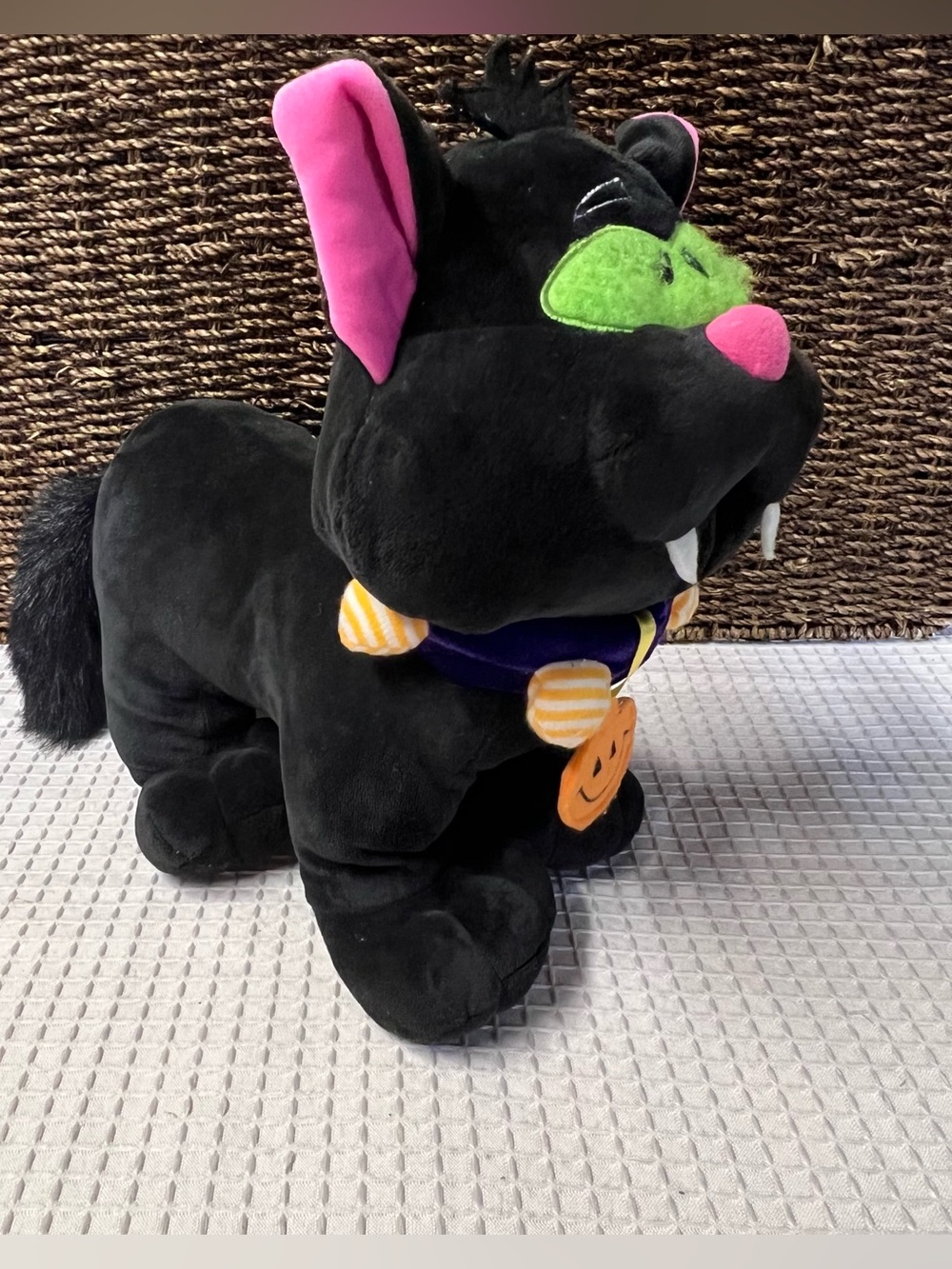 Vintage Commonwealth Happy Haunters Black Cat Halloween Plush Vampire Teeth